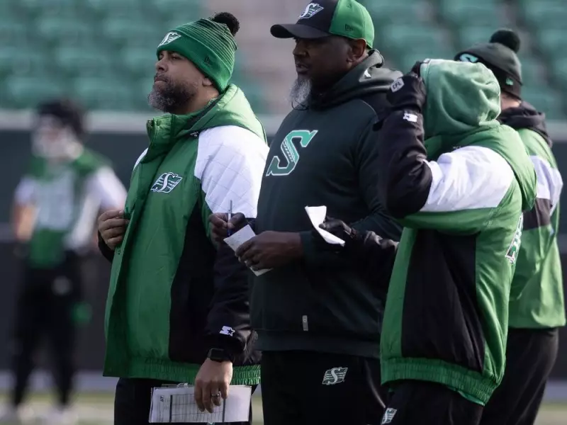 Roughriders' Quarterback Conundrum: Harris Benched as Saskatchewan's Playoff Hopes Dwindle