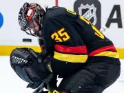 Canucks' Playoff Hopes Hanging by a Thread: The Uphill Battle Ahead