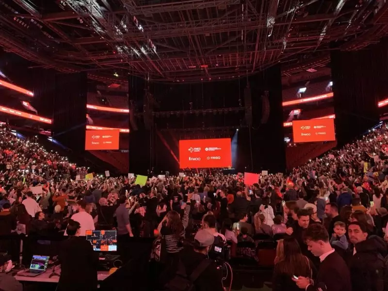 12,000 Quebec Doctors Protest Bill 2 in Historic Bell Centre Rally