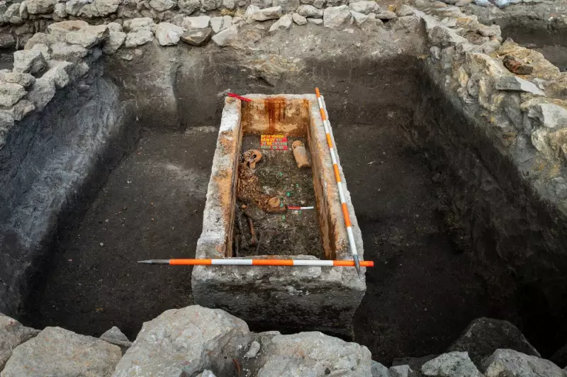 1,700-Year-Old Roman Sarcophagus Unearthed in Budapest