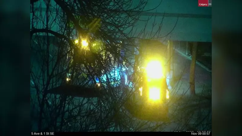 3 Injured in Early Morning Collision at Calgary Intersection