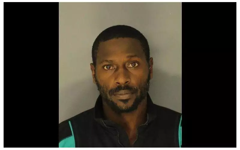 Antonio Brown Extradited to Florida on Attempted Murder Charge: NFL Star Faces Serious Allegations