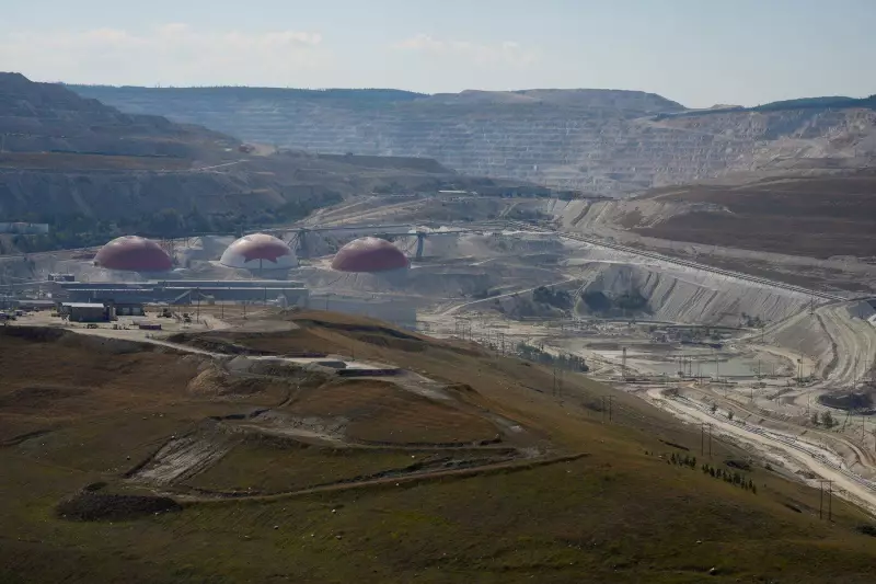 Canada's $2B Critical Minerals Fund: Federal Government Takes Equity Stakes in Strategic Projects