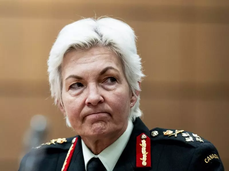 Canada's Top Soldier Reconsiders Public Servant Reserve Recruitment Plan