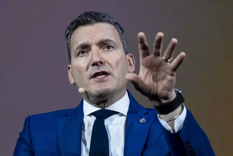 Canadian Data Privacy Alert: Foreign Courts Can Access Your Information, Government Warns