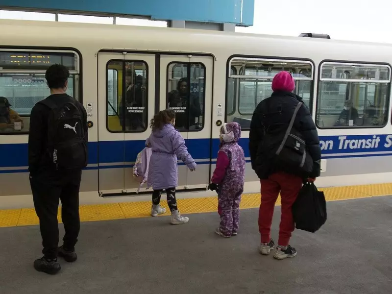 Federal Transit Funding Cut Derails Canadian Public Transit Expansion