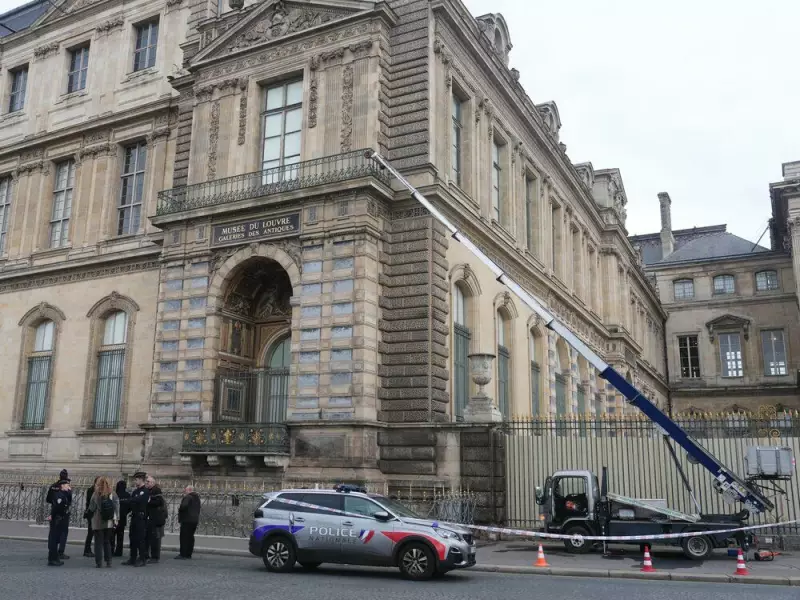 France Arrests 4 More in $102M Louvre Jewel Heist Investigation