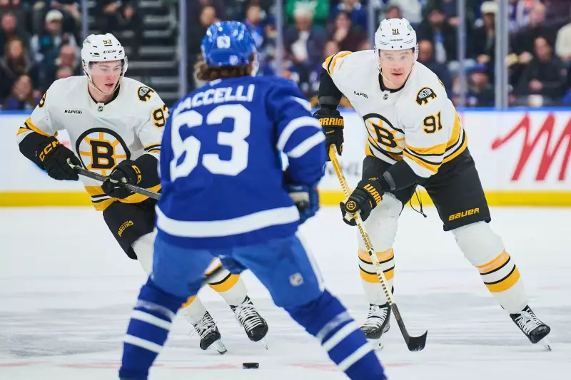 Fraser Minten Scores vs Former Team as Bruins Beat Maple Leafs 5-3