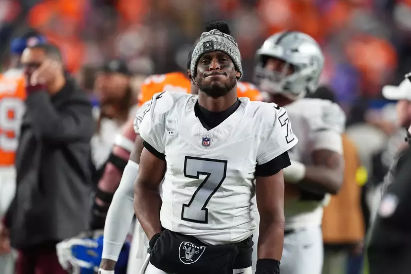 Geno Smith Struggles as Raiders Fall 10-7 to Broncos' Dominant Defense