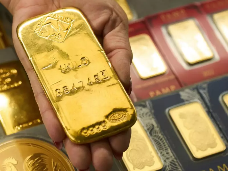 Gold Rebounds as Fed Signals December Rate Cut, Traders See 68% Chance