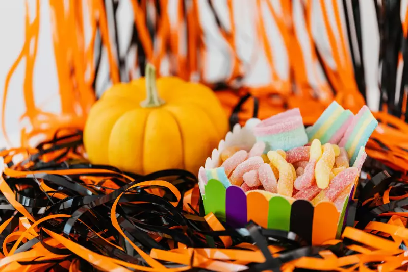Halloween Candy Overload: How Canadian Parents Manage the Sweet Surplus