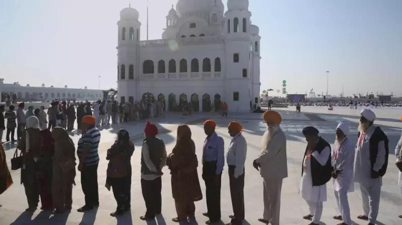Historic Border Reopens: Sikh Pilgrims Cross from India to Pakistan in First Major Movement Since May Conflict