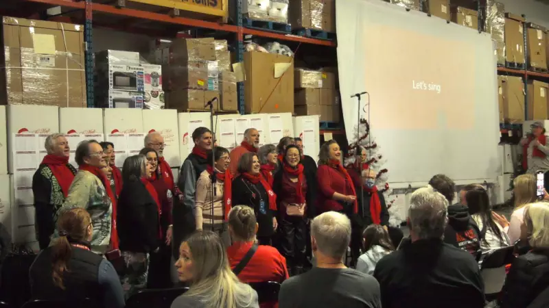 Hundreds Volunteer as Calgary Elves for Christmas Eve Gift Delivery