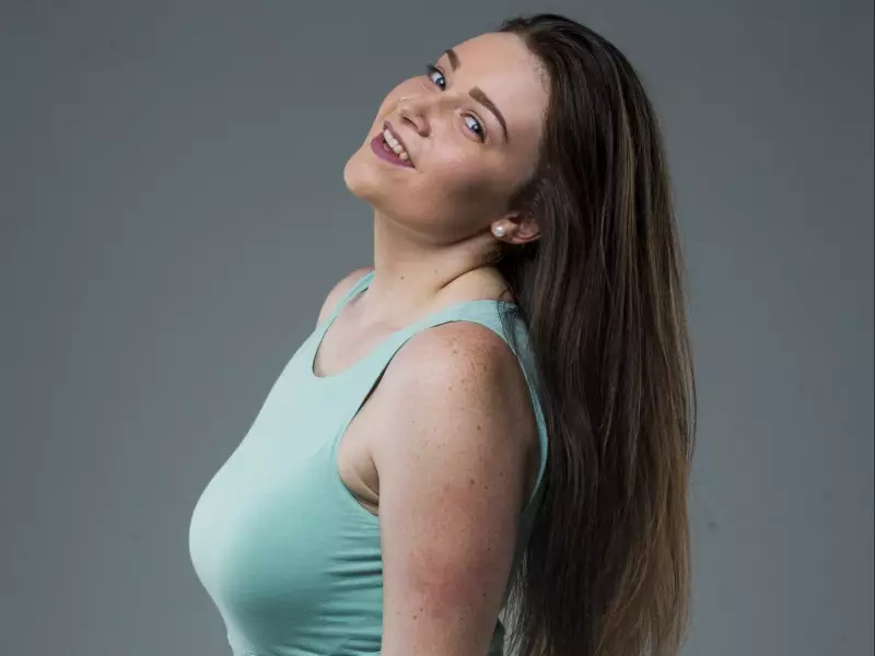 Meet Courtney: Toronto's Sunshine Girl Bringing Summer Vibes to the City