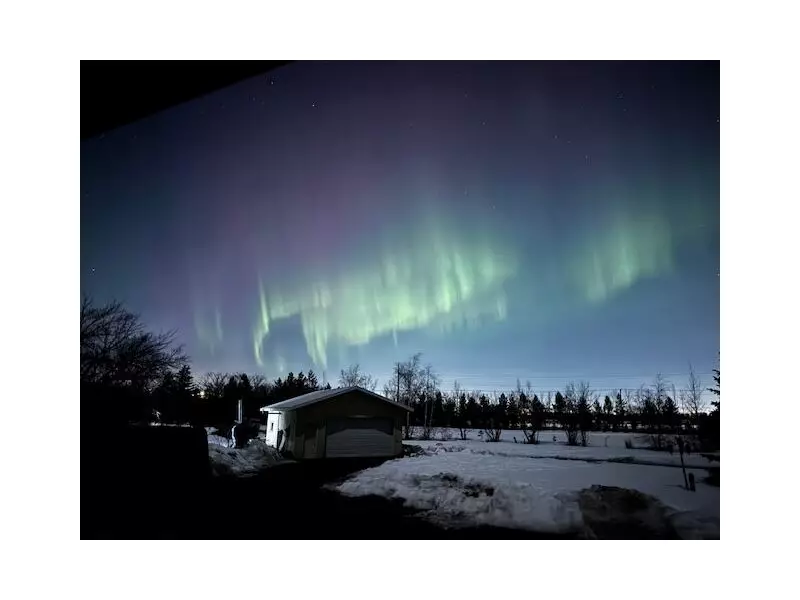 Northern Lights Spectacle: Aurora Borealis Set to Dazzle Most of Canada Tonight
