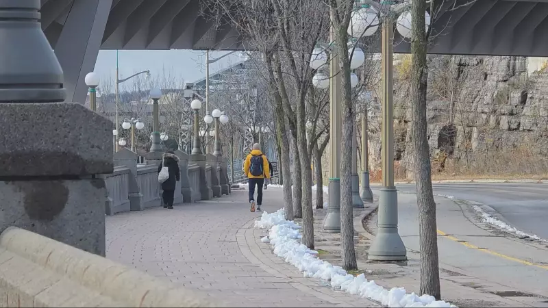 Ottawa Weekend Weather: Freezing Rain and Flurries Expected