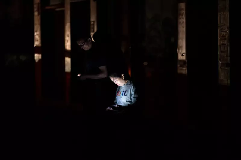 Planned West Island Power Outage to Affect 64,000 Residents Overnight