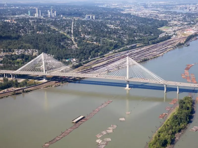 Poll: Metro Vancouver Split on Megacity, 70% Back Langleys Merger