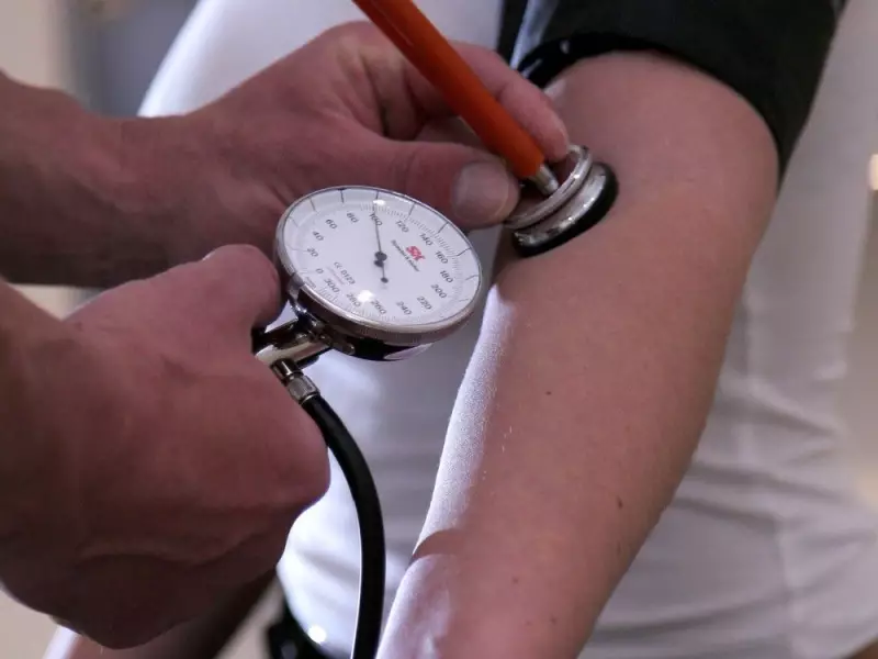 Quebec's New Health Law Sparks Doctor Outrage Over Seizure of Power