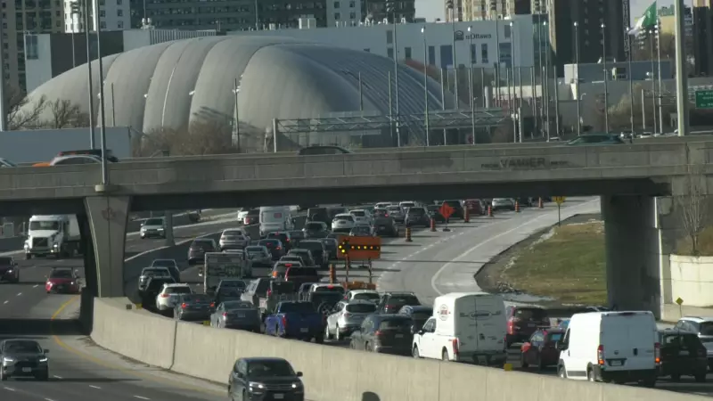 Queensway Lane Closures Cause Major Ottawa Traffic Disruption