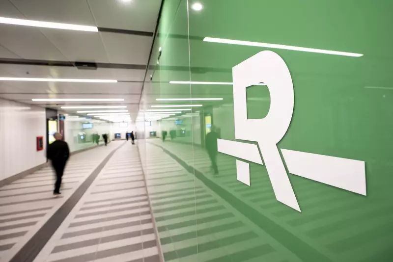 REM Service Disrupted After Truck Collision Near Bois-Franc Station