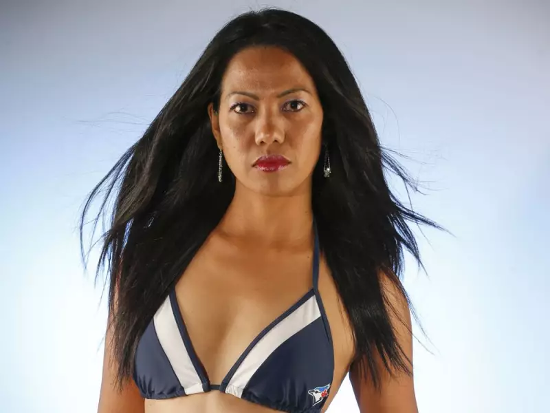 SUNshine Girl Nenita: Toronto's Gemini from Philippines Loves Canada