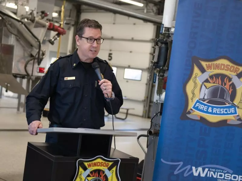 Windsor Fire and Enbridge Distribute 456 Free Safety Alarms