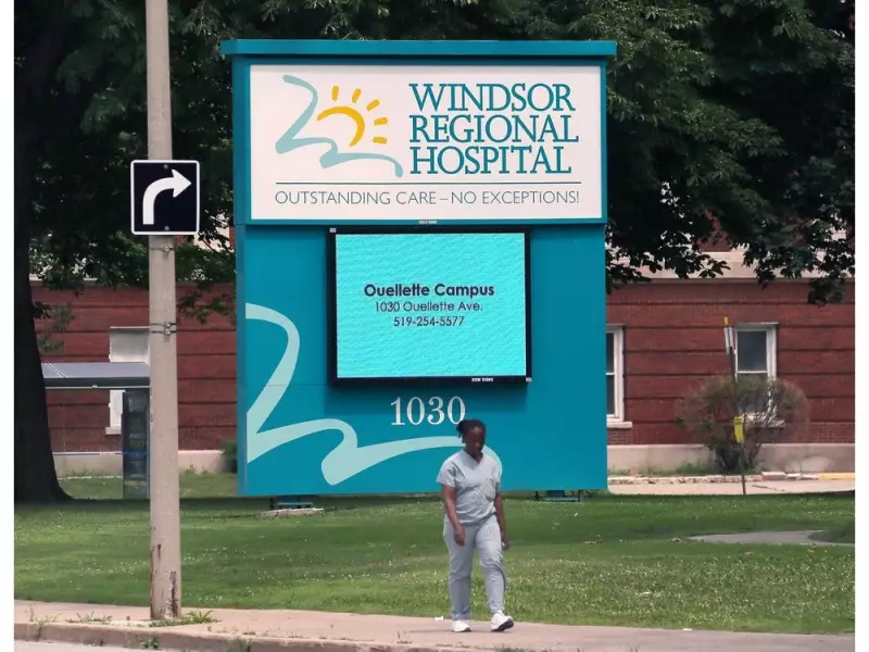 Windsor Hospital Offers $25K Bonus for Diagnostic Imaging Staff