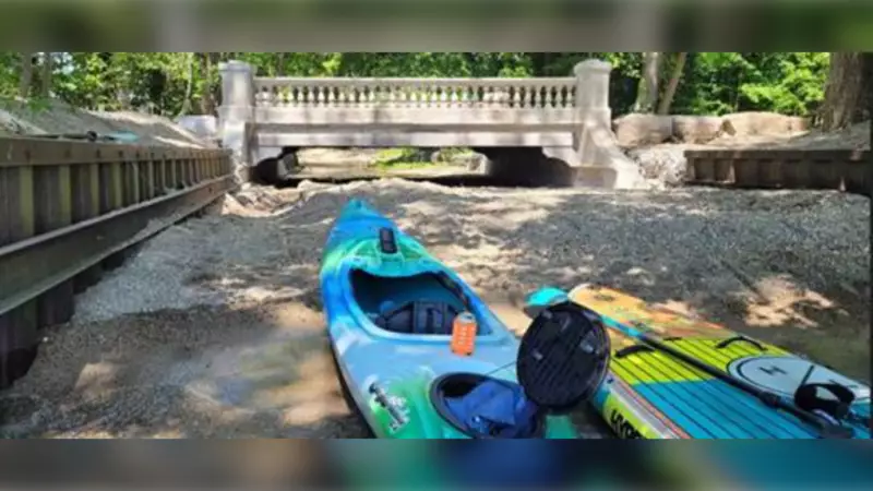 Windsor Mayor Tackles Peche Island Canal Water Flow Issues