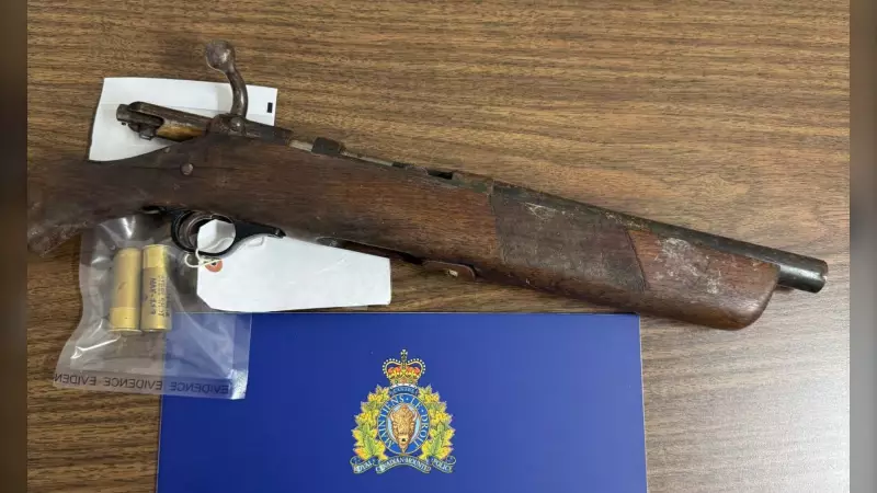 Winnipeg man charged after sawed-off shotgun pointed at youths