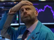 AI Bubble Bust Could Trigger 30% S&P 500 Plunge, Economists Warn