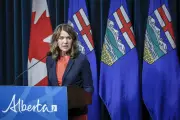 Alberta Premier Smith Backs Major Projects, Pipeline Talks Continue