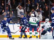 Canucks Sign David Kampf to Boost NHL's Worst Penalty Kill