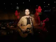 Edmonton's Paul Woida: The One-Man Band Mastering the Art of Looping