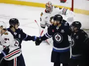 Jets' Top Line Explodes for 6-3 Victory Over Struggling Blackhawks