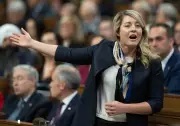 Joly Accuses PQ of Pushing Quebec Toward Trump Alliance in Political Clash