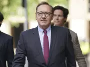Kevin Spacey Reveals He's Homeless Amid Financial Struggles