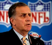 Paul Tagliabue, NFL Commissioner Who Led League Through Era of Growth, Dies at 84