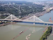 Poll: Metro Vancouver Split on Megacity, 70% Back Langleys Merger