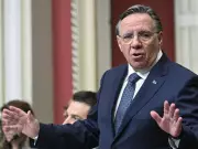 Quebec Premier Pushes Caisse to Invest $100B Locally by 2030