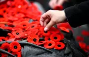 Remembrance Day 2025 in Toronto: Ceremonies, Closures & Essential Info