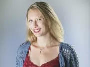 SUNshine Girl Shannon: Toronto's Fun-Loving Taurus Returns