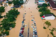 Thailand Floods Death Toll Reaches 145 as Waters Recede
