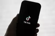 TikTok Faces Lawsuit Over Illegal Ads Targeting Quebec Children