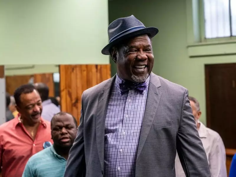 Actor Isiah Whitlock Jr., known for 'The Wire' and 'Sheeeeeit' catchphrase, dies at 71