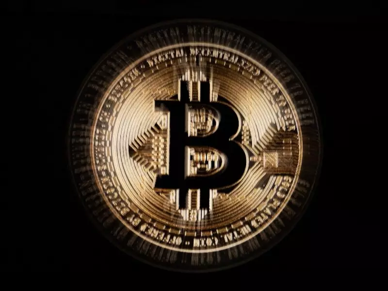 Bitcoin Drops 30% as Long-Term Holders Cash Out Billions