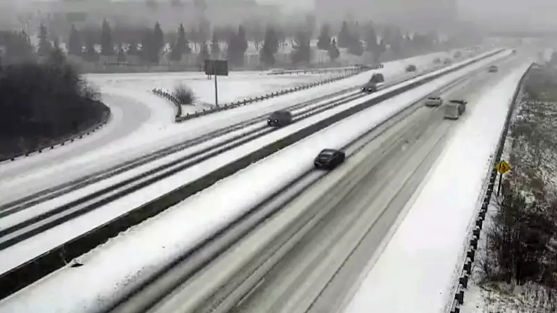 Boxing Day Snowstorm Hits GTA: 8-12 cm of Snow Prompts Warnings