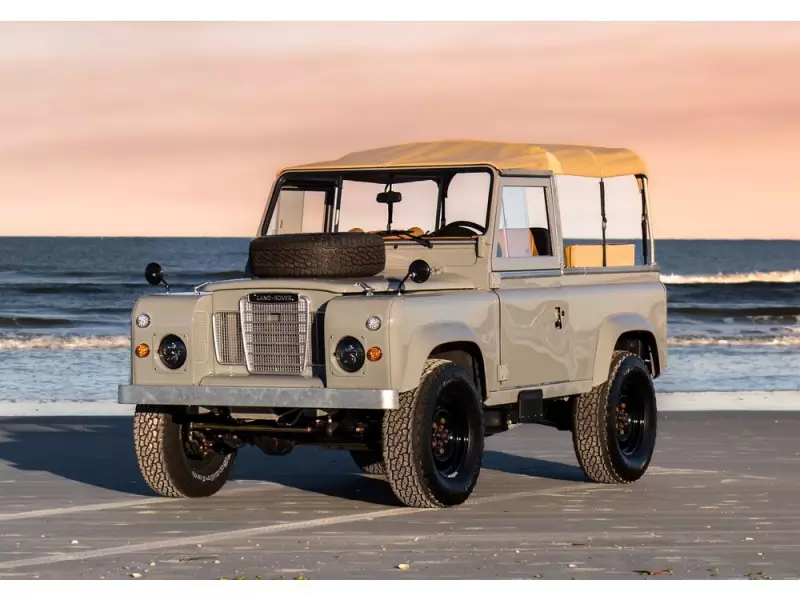 ECD Automotive Design Unveils Project Inizio: Modernizing Classic Series III Land Rovers