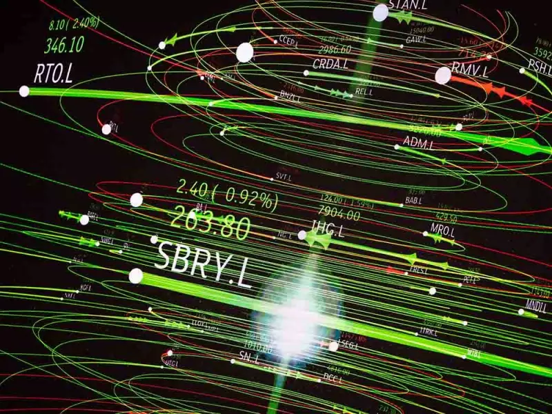 European Stocks Cap Best Year Since 2021, Banks Lead with Strongest Gains Since 1997