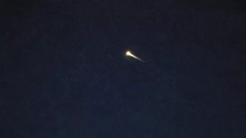 Fireball Illuminates Alberta Sky: Spectacular Meteor Sighting Over Drumheller